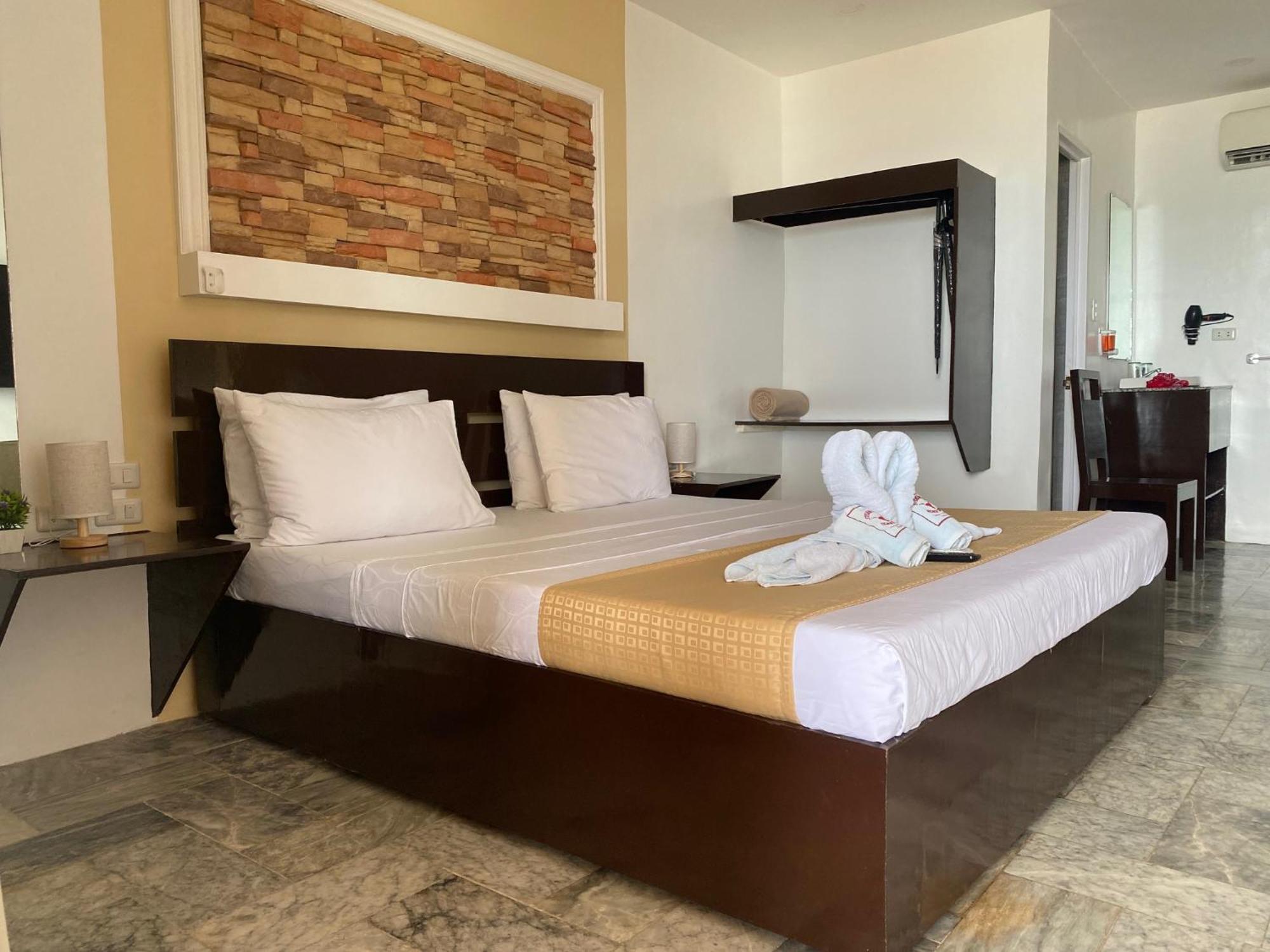 Papa Freds Beach Resort Puerto Galera Kültér fotó