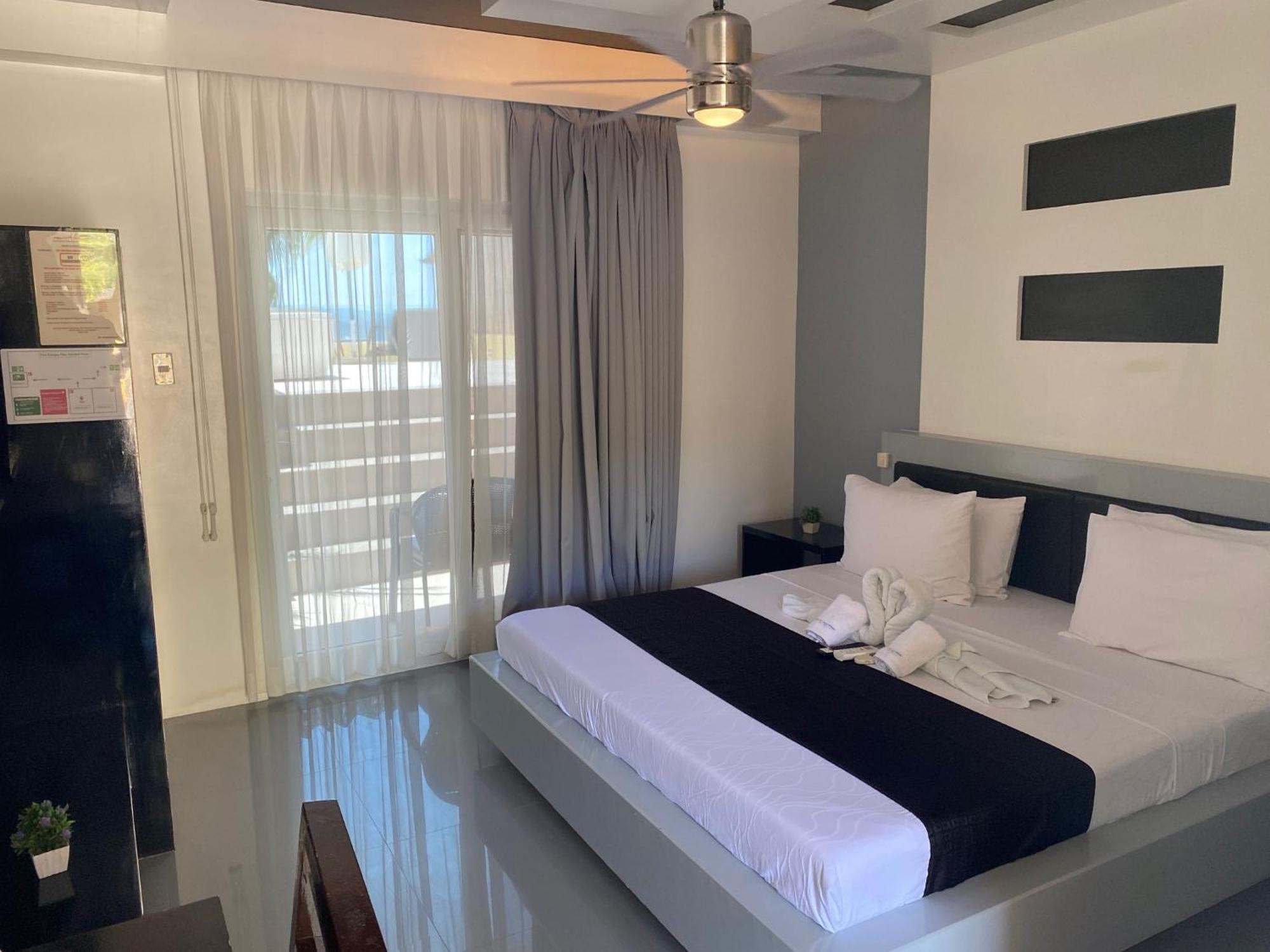 Papa Freds Beach Resort Puerto Galera Kültér fotó